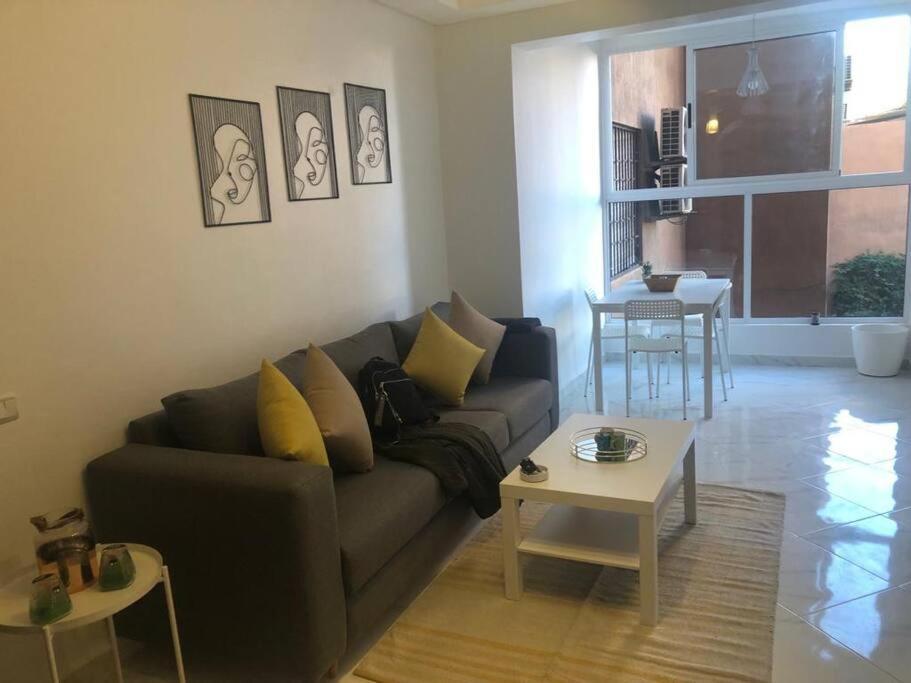 Appartement Center De Gueliz Avec Piscine Маракеш Екстериор снимка